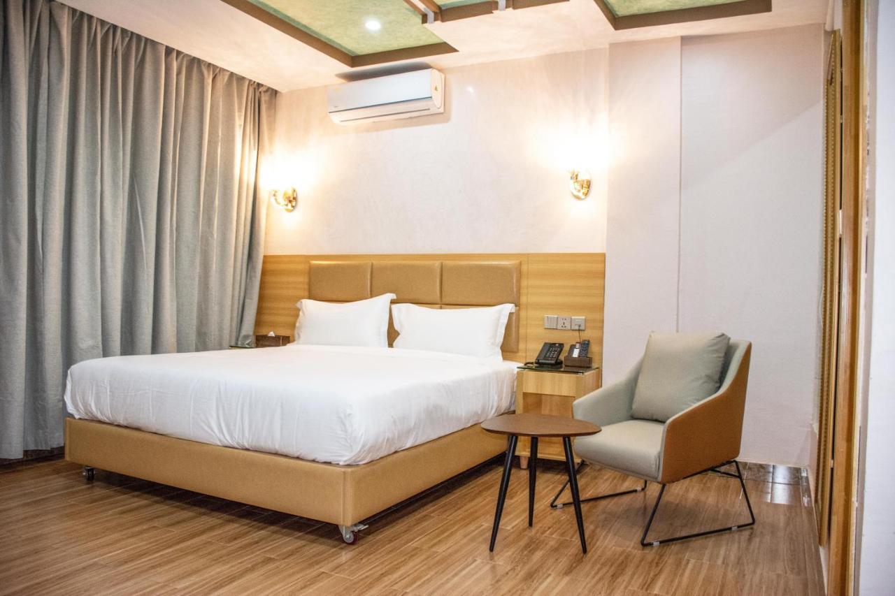 Sami Hotel Ouagadougou Kültér fotó
